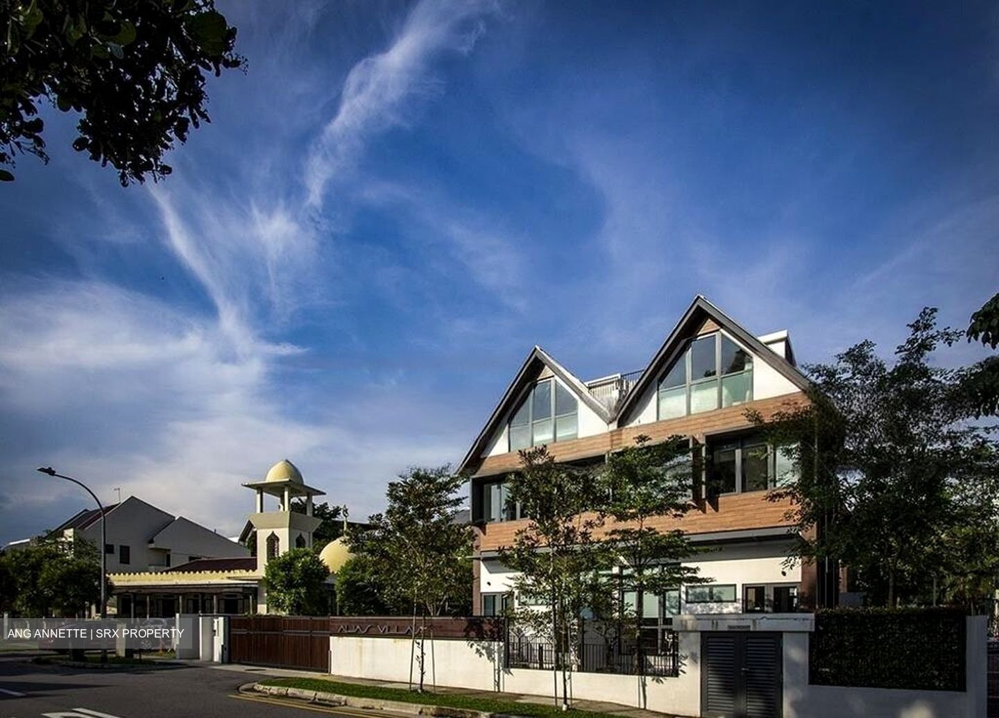 Jalan Haji Alias (D10), Terrace #455793571